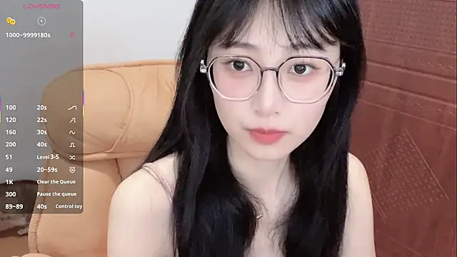 4uoki online show from July 2026 03:19:02 PM