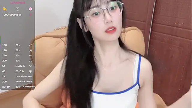 4uoki online show from July 2026 04:11:02 PM