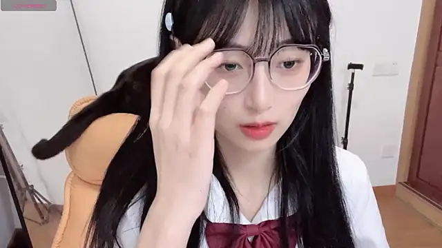 Snapshot of 4uoki chatting on September 2025 02:22:01 PM 4uoki online show from September 2025 02:22:01 PM