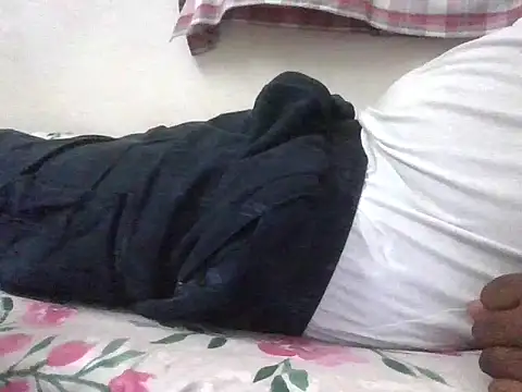 divi5555 online show from April 2026 06:49:02 PM