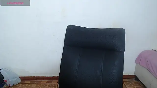Snapshot of sweet1Girl chatting on July 2026 12:06:01 PM sweet1Girl online show from July 2026 12:06:01 PM