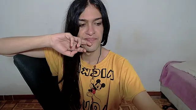 Snapshot of sweet1Girl chatting on July 2026 02:06:01 PM sweet1Girl online show from July 2026 02:06:01 PM