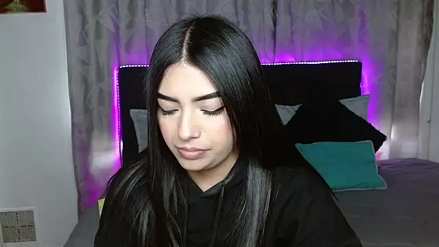 Snapshot of eva_six chatting on October 2025 05:25:02 PM eva six online show from October 2025 05:25:02 PM