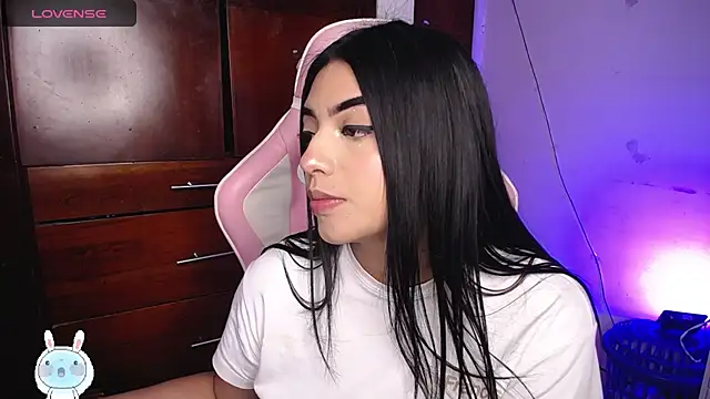 Snapshot of eva_six chatting on November 2025 12:25:02 AM eva six online show from November 2025 12:25:02 AM