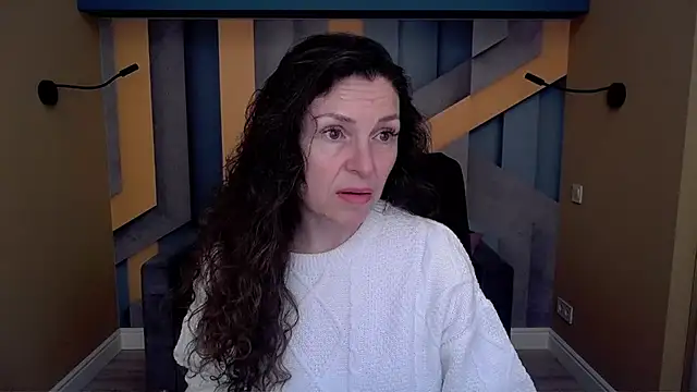 EllaLong online show from January 2026 12:34:01 PM