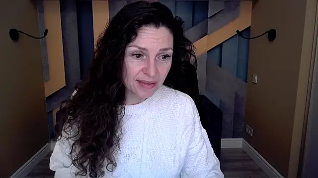 EllaLong online show from February 2026 12:38:01 PM