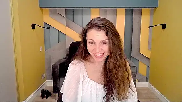EllaLong online show from February 2025 10:00:01 PM