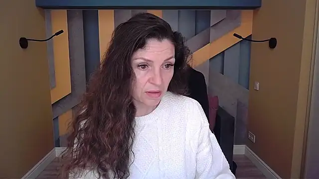 EllaLong online show from December 2025 12:27:02 PM