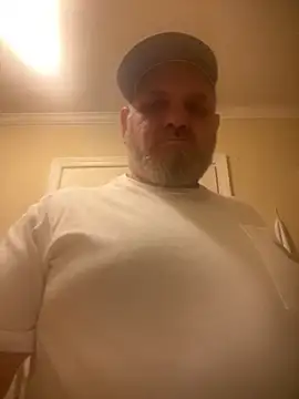 Snapshot of mrscum4u chatting on September 2025 10:17:02 PM mrscum4u online show from September 2025 10:17:02 PM