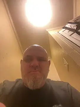 Snapshot of mrscum4u chatting on December 2024 02:18:02 AM mrscum4u online show from December 2024 02:18:02 AM