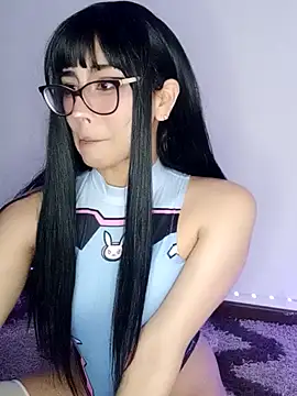 Snapshot of Cinamon_tits chatting on September 2025 04:48:02 AM Cinamon tits online show from September 2025 04:48:02 AM