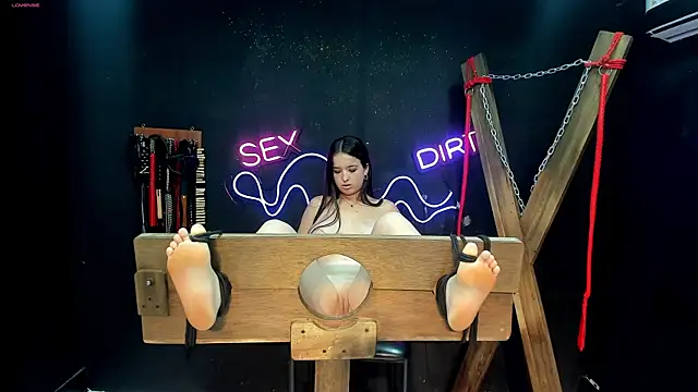 VantablackPLUS BDSMfetish online show from February 2025 03:31:01 PM