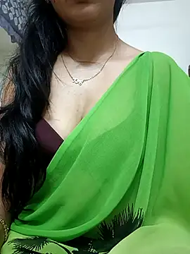 Snapshot of _surbhi_ chatting on May 2026 04:07:01 AM surbhi online show from May 2026 04:07:01 AM
