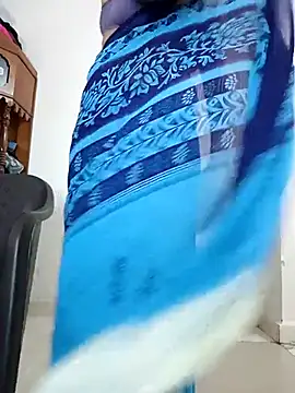 Snapshot of _surbhi_ chatting on October 2025 04:49:02 AM surbhi online show from October 2025 04:49:02 AM