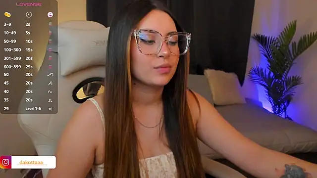 dakottaa  online show from February 2026 11:35:01 PM