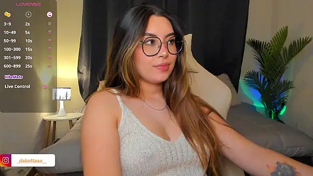 dakottaa  online show from March 2026 12:07:01 AM