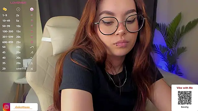 dakottaa  online show from February 2025 02:12:01 AM