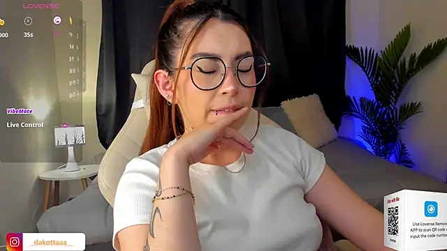 dakottaa  online show from March 2025 11:20:02 PM