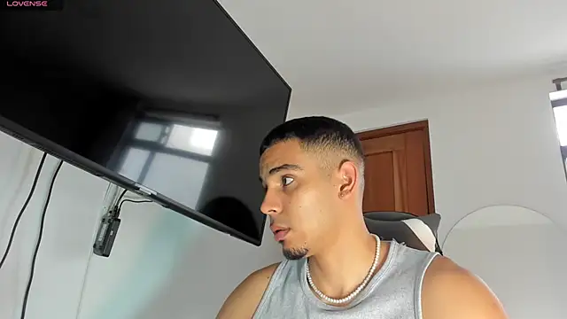 joss 111 online show from September 2025 12:40:01 PM