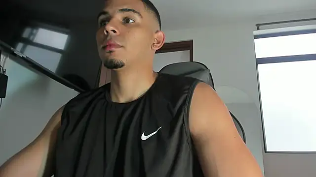 joss 111 online show from November 2025 12:05:02 PM