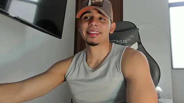 joss 111 online show from October 2025 02:28:02 PM