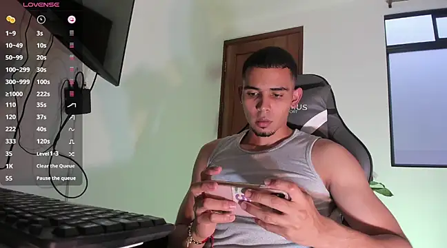 joss 111 online show from February 2025 10:42:02 PM