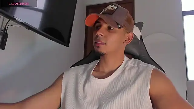 joss 111 online show from September 2025 04:46:01 PM