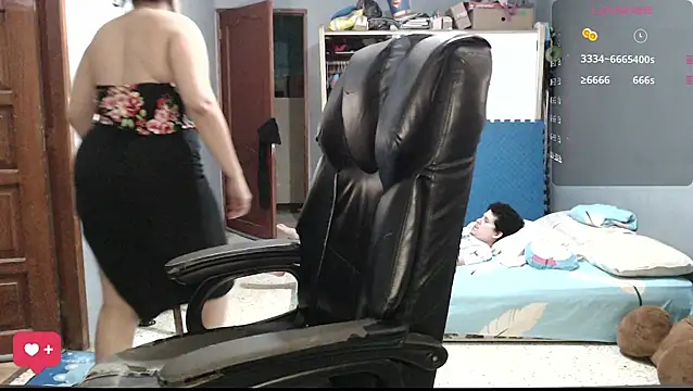 DanelyLopez online show from May 2026 12:53:01 AM
