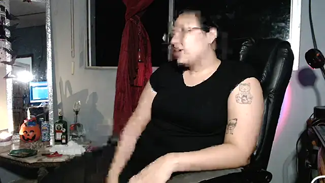 DanelyLopez online show from October 2025 02:23:02 AM