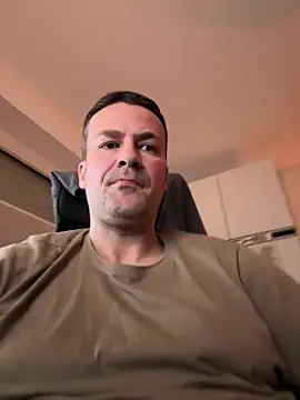 Snapshot of Adis1984Ger chatting on March 2026 09:55:01 PM Adis1984Ger online show from March 2026 09:55:01 PM