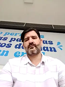 Snapshot of Maxi_TheBigDaddy chatting on November 2025 12:38:01 PM Maxi TheBigDaddy online show from November 2025 12:38:01 PM