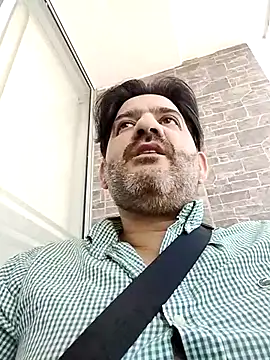 Snapshot of Maxi_TheBigDaddy chatting on January 2026 02:09:02 PM Maxi TheBigDaddy online show from January 2026 02:09:02 PM