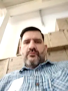 Snapshot of Maxi_TheBigDaddy chatting on February 2026 01:55:02 PM Maxi TheBigDaddy online show from February 2026 01:55:02 PM