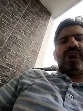 Snapshot of Maxi_TheBigDaddy chatting on November 2025 12:04:01 PM Maxi TheBigDaddy online show from November 2025 12:04:01 PM