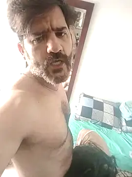 Snapshot of Maxi_TheBigDaddy chatting on November 2025 03:27:01 PM Maxi TheBigDaddy online show from November 2025 03:27:01 PM