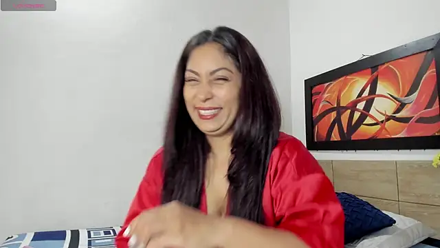 Lauralove 69 online show from June 2026 10:43:01 AM