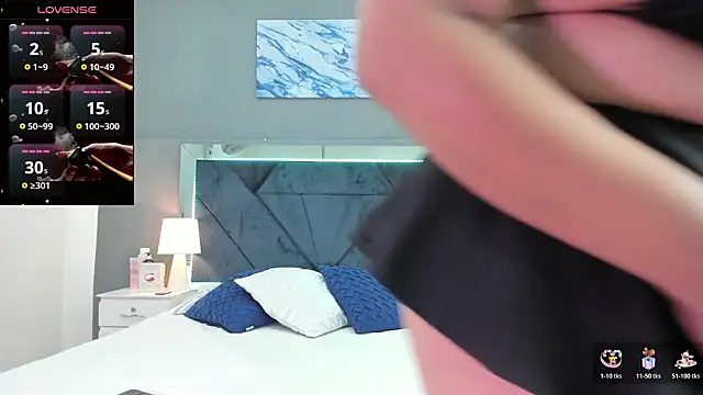 Lauralove 69 online show from March 2026 08:22:01 PM