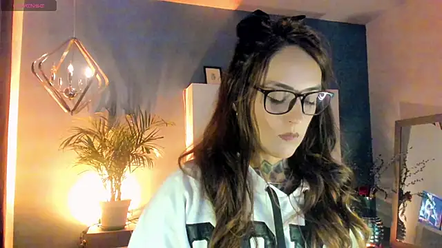 Megan inked online show from May 2026 03:43:02 AM