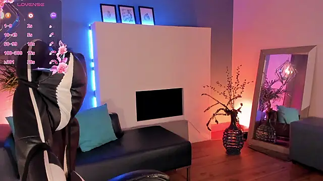 Megan inked online show from February 2026 03:38:02 AM