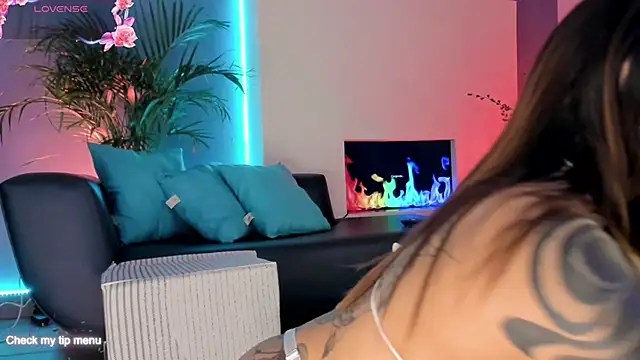 Megan inked online show from September 2025 04:30:01 AM