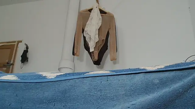 Snapshot of HAIRY_PUSSY_BIG chatting on December 2025 02:49:02 PM HAIRY PUSSY BIG online show from December 2025 02:49:02 PM