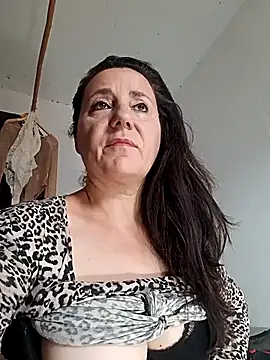 Snapshot of HAIRY_PUSSY_BIG chatting on October 2025 02:13:01 PM HAIRY PUSSY BIG online show from October 2025 02:13:01 PM