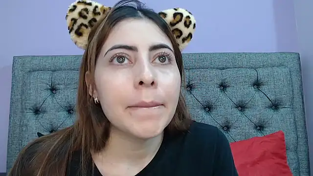 LilaSuni online show from October 2025 06:27:01 PM