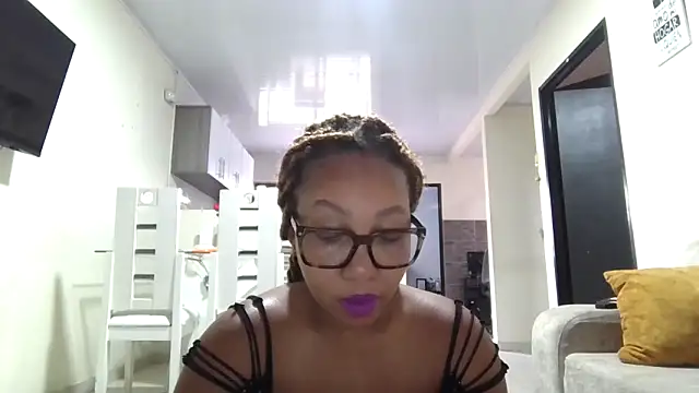 megan-hotxx online show from April 2026 03:46:02 PM