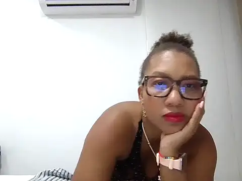 megan-hotxx online show from June 2026 01:10:01 AM