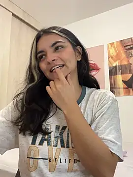 Cat2525 online show from February 2026 01:38:01 AM