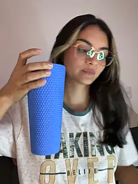 Cat2525 online show from April 2026 01:23:02 AM