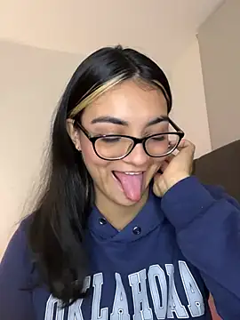 Cat2525 online show from January 2026 02:29:01 AM