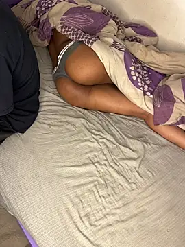 De maskedcouple online show from January 2026 09:41:01 PM