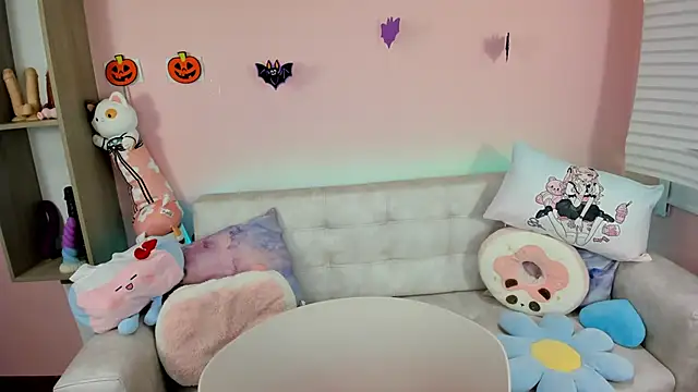 Snapshot of tinysara chatting on October 2025 04:21:01 PM tinysara online show from October 2025 04:21:01 PM